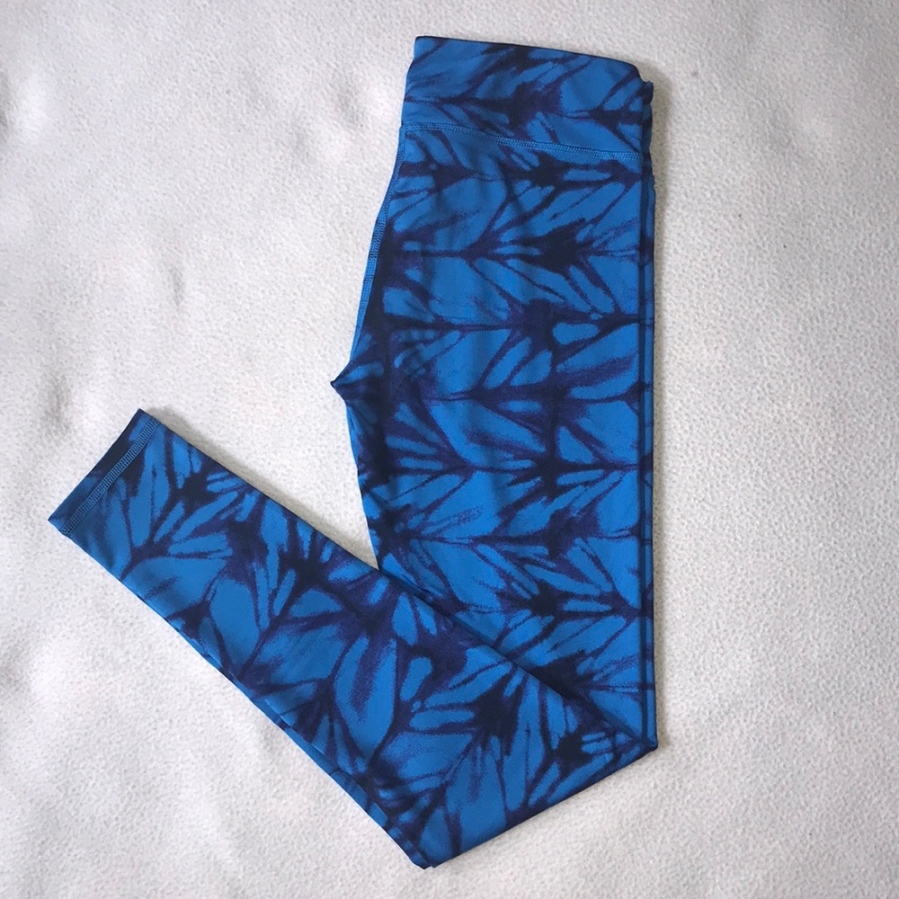 Athletic leggings